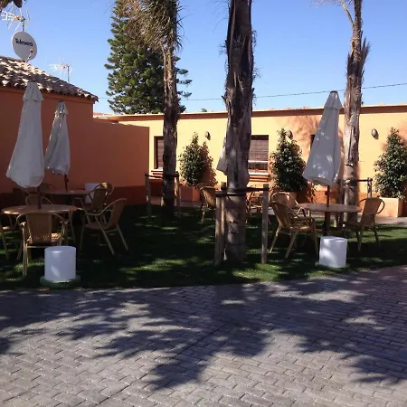 Estudio Con Jardincito Privado Barbacoa Y Piscina Apartment