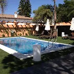 Estudio Con Jardincito Privado, Barbacoa Y Piscina *