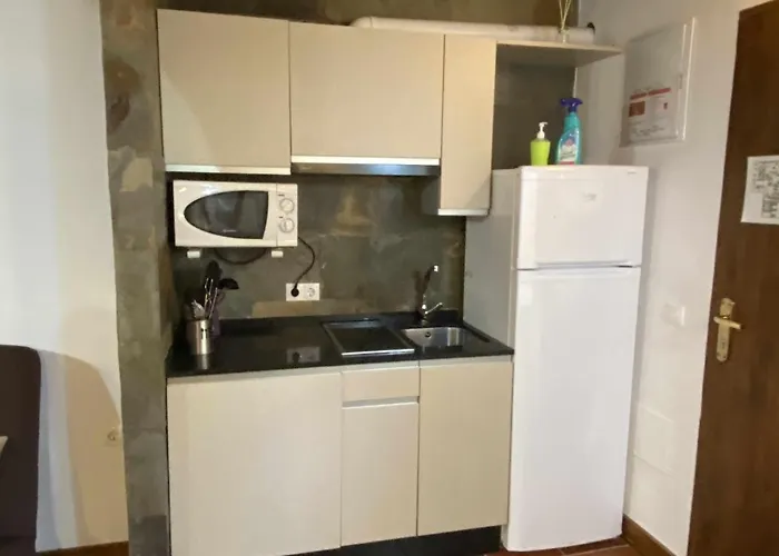 Estudio 12 Ragel Costa * 加的斯